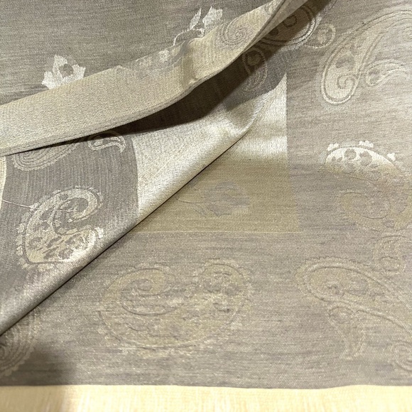 Silk Shawl Wrap Throw Stunning color - Picture 2 of 3